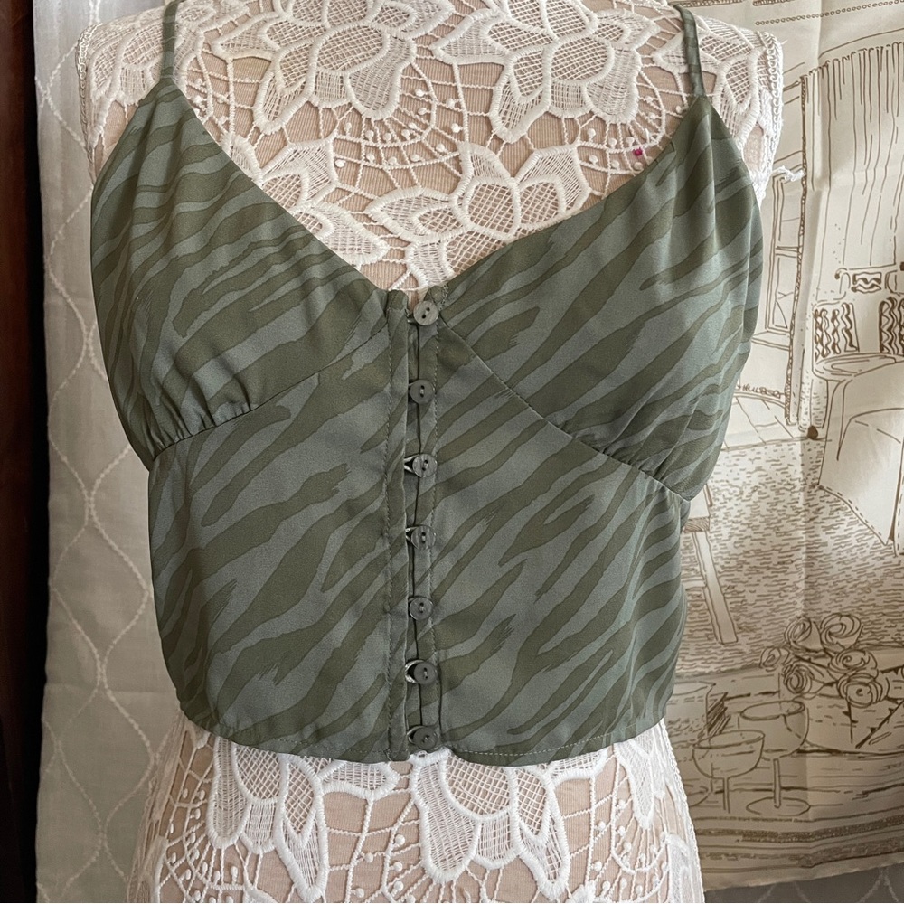FOREVER 21 Halter Top
